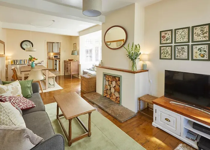 Host & - Princes Road